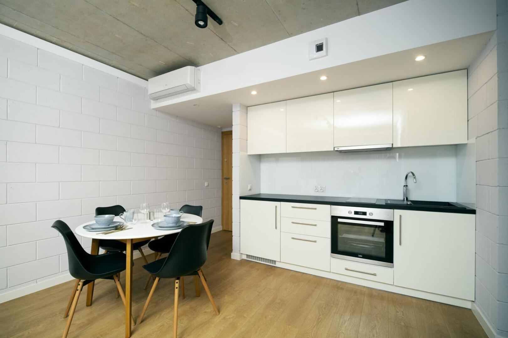 Loft Place - Air Conditioning, Center, Self Check-in * Auschwitz